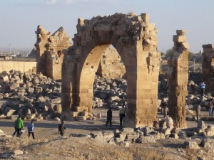 harran-arch-in-ruins