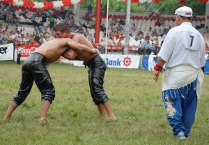 grease-wrestling   